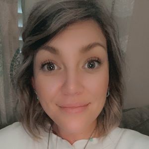 Meet your Posher, Suzanne